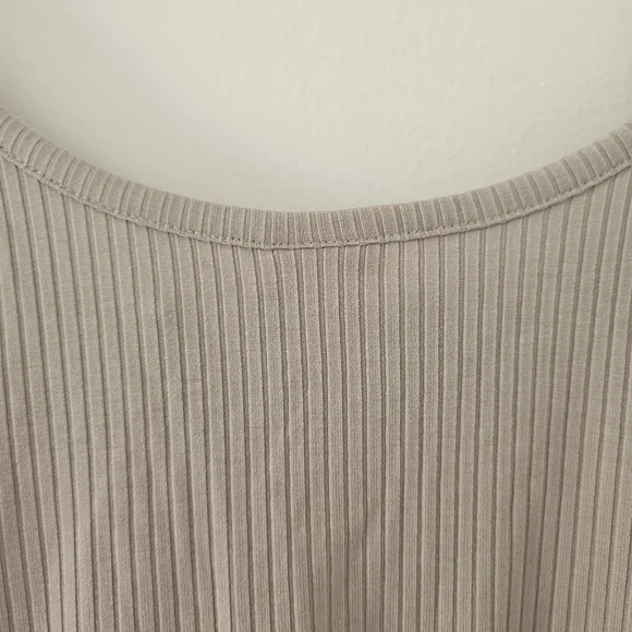 H&M Ribbed V-Neck Bodysuit - Taupe - Picture 6 of 6